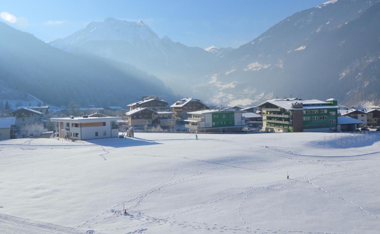 Apparthotel Koenig Mayrhofen Buitenkant foto